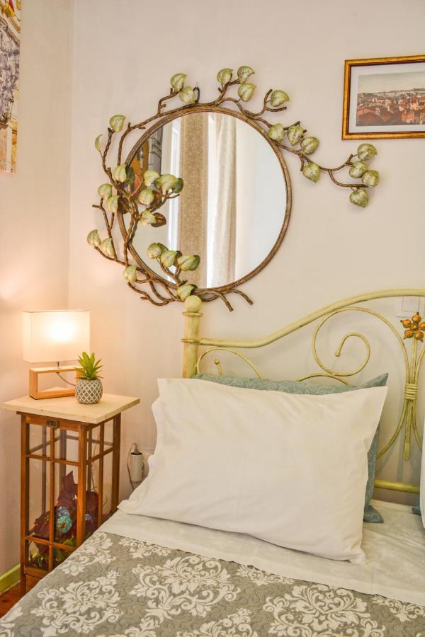 Venetian Well Gallery Apartment In Corfu Old Town Exterior photo