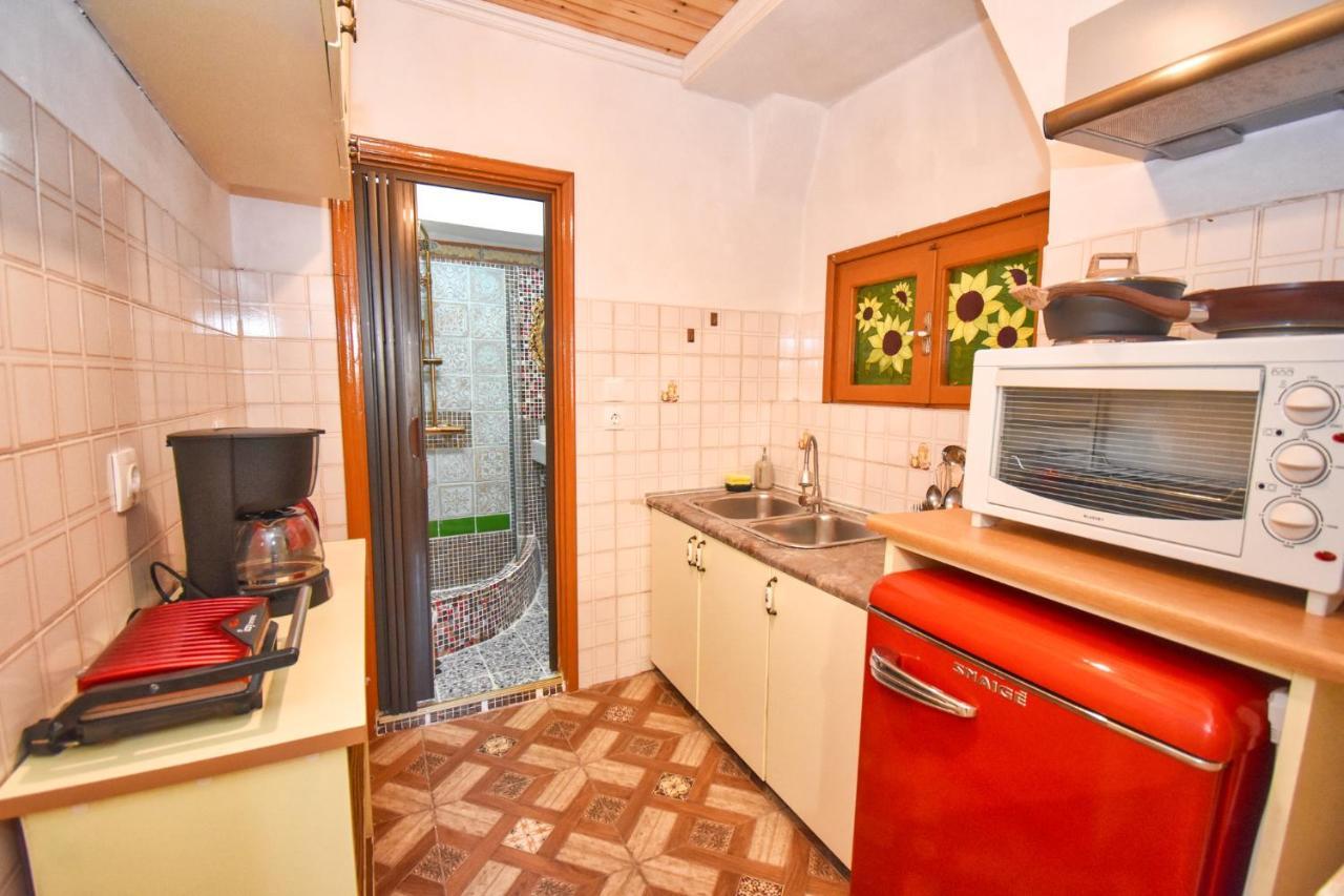 Venetian Well Gallery Apartment In Corfu Old Town Exterior photo